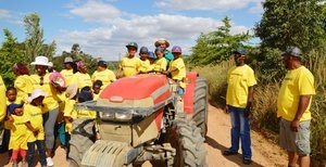 Helping hands 1